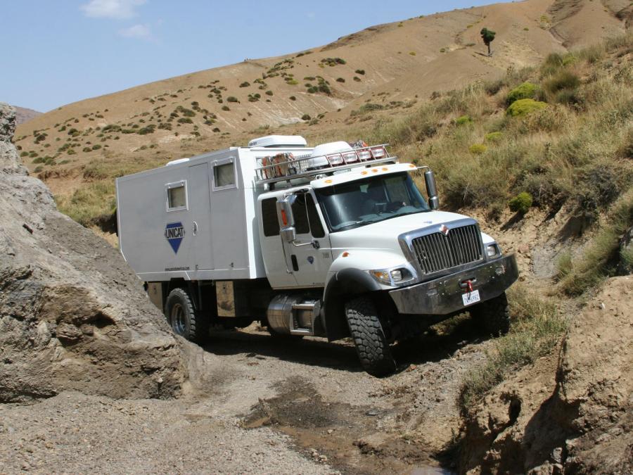  Unicat Amerigo International 7400 AM205s 4x4 2007 года  (фото 1 из 11)